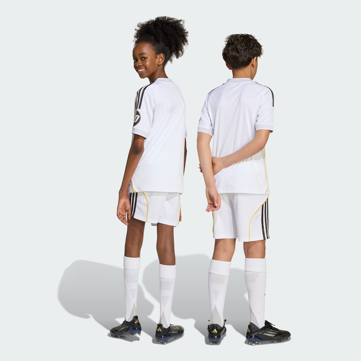 REAL MADRID HOME 25/26 KIDS SHORTS